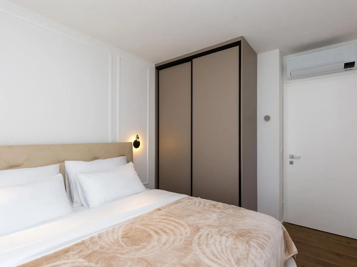 Lemon3 Deluxe Apartment Porec Croazia